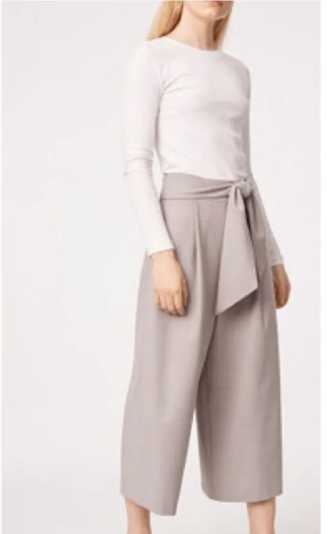 Club Monaco Grey Wide Leg Capri