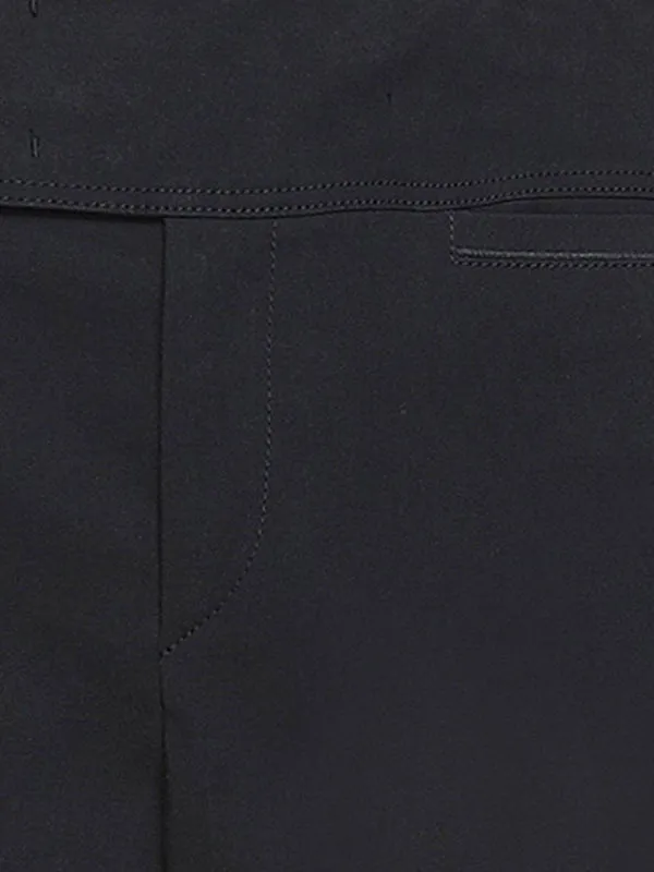 Ovida Pant in Black