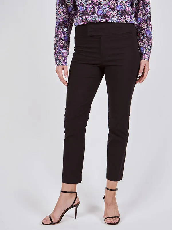 Ovida Pant in Black