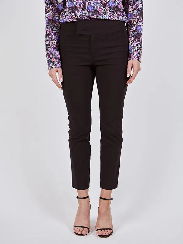 Ovida Pant in Black