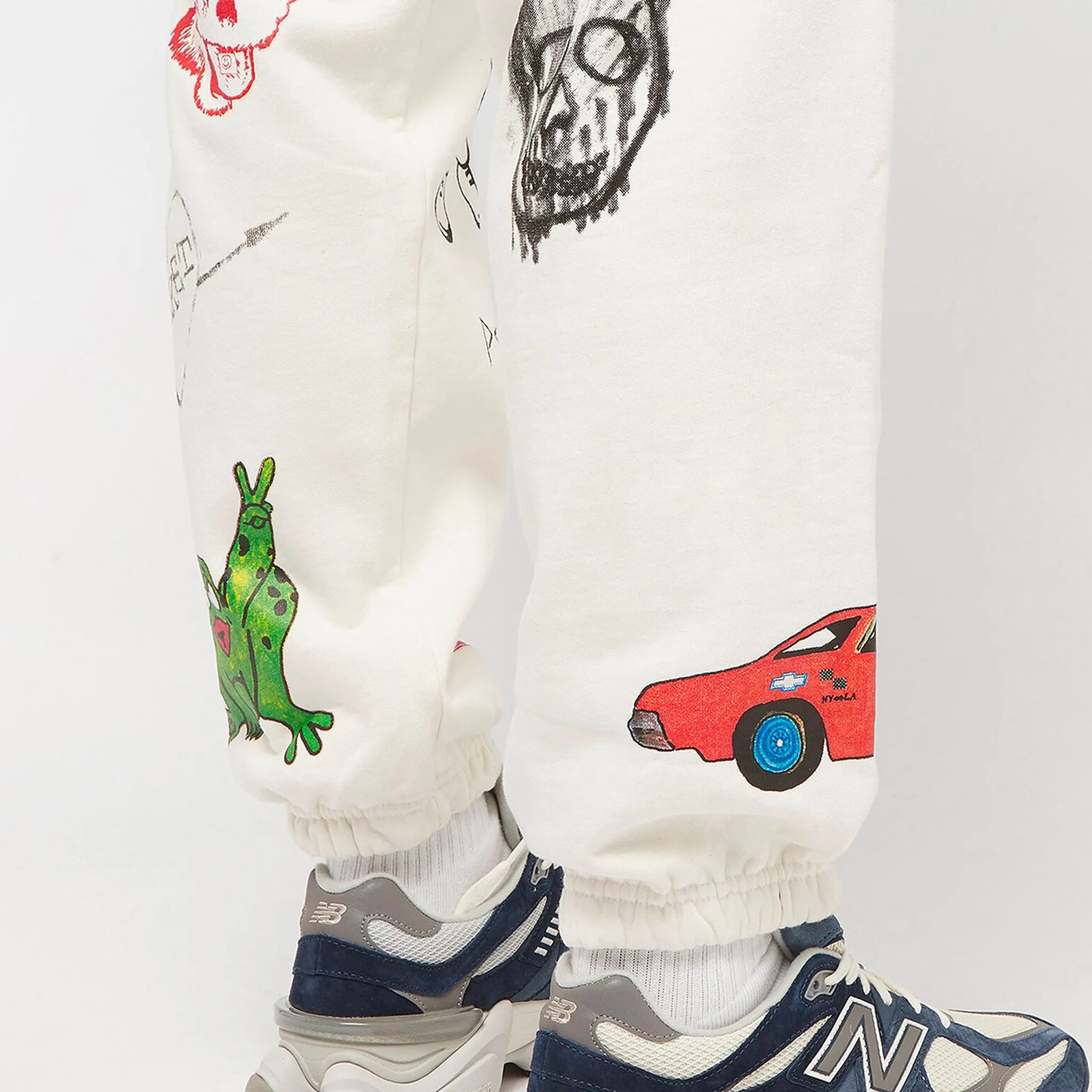 VARSITY HAND-DRAWN SWEATPANTS