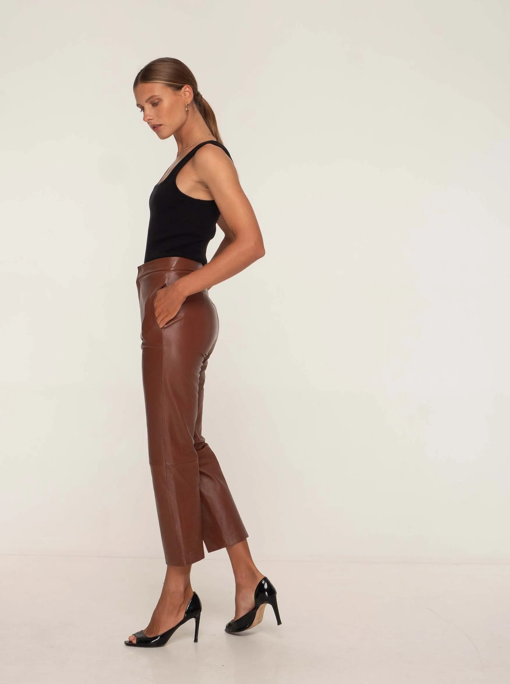 VICTORIA SLIM LEATHER PANT - WHISKEY