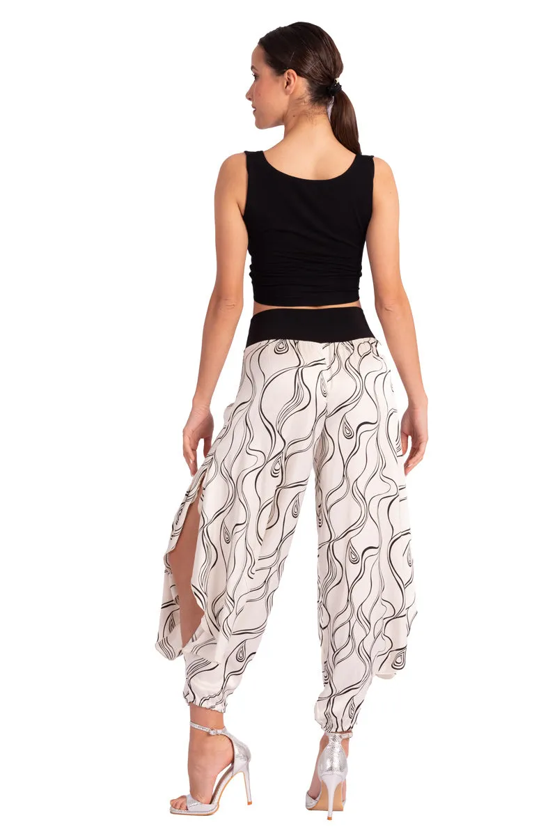 White Subtle Lines Print Pants With Slits