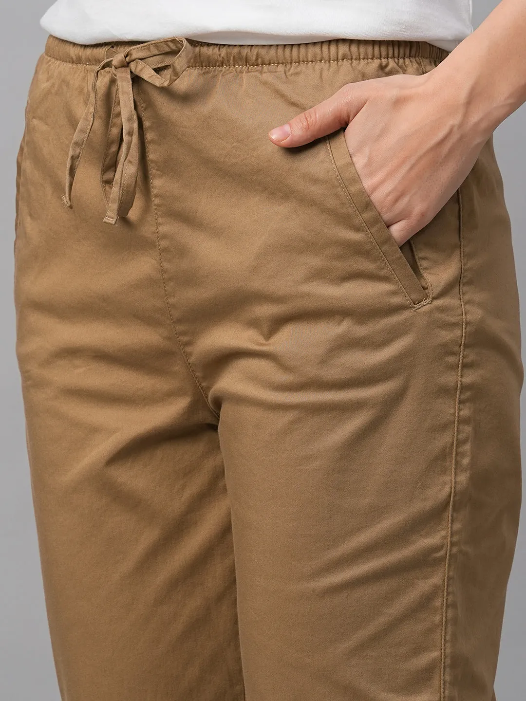 Women's Khaki Cotton Lycra Regular Fit Pant